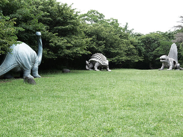 恐竜広場